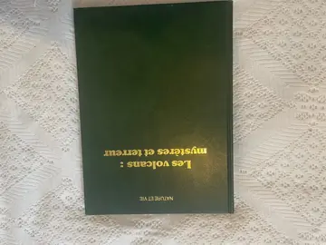 livre sur les volcans