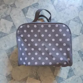 Pochette de toilette