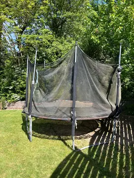 Trampoline