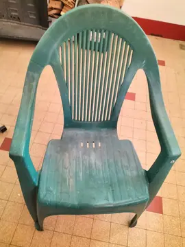 lot chaises