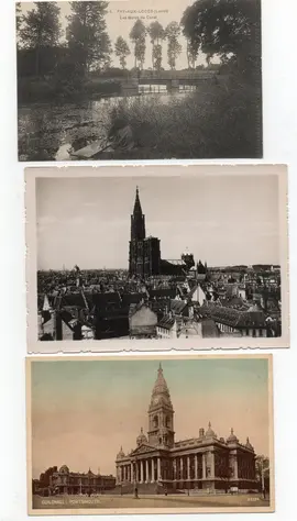 Donne 3 cartes postales