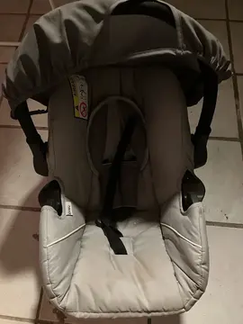 Siège cosy poussette