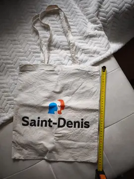 Tote bag sac beige en tissu, anses épaules, 38 cm de long x 33,50 cm de large