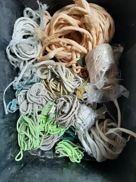 lot de ficelles et cordes