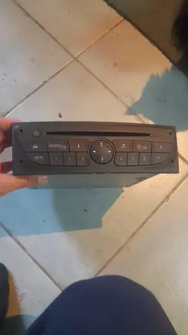 Lecteur cd radio voiture