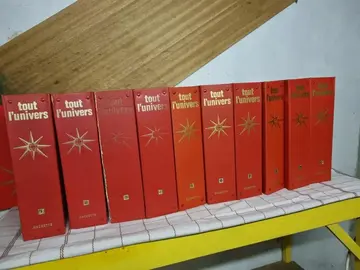 Collection, encyclopédie Tout l'Univers
