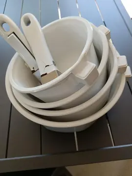 casserole en céramique et poeles