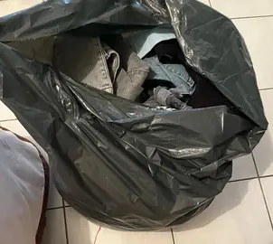 vêtements femmes et hommes