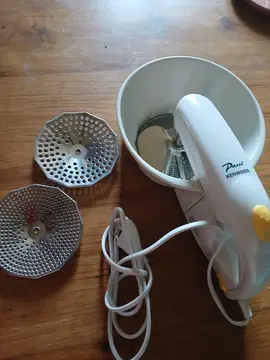 presse purée électrique marque KENWOOD