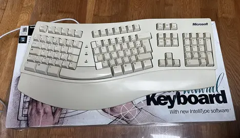Clavier informatique ergonomique