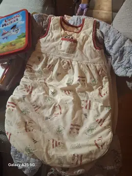gigoteuse bébé encore en bon état