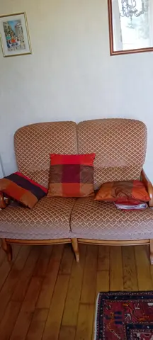 CANAPE + FAUTEUIL + POUF