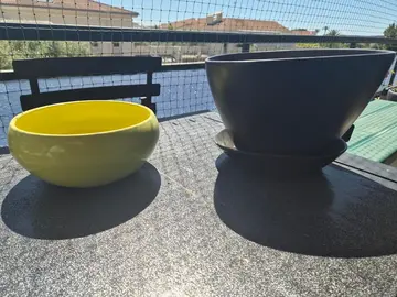 caches pots