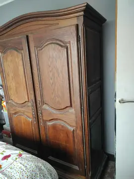 Armoire chêne massif