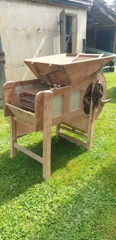 batteur a grain manuel bon état