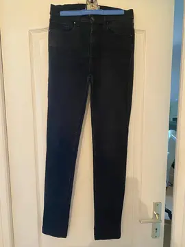 Super Skinny LTB taille 27
