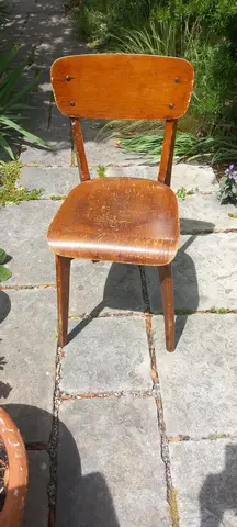 chaise en bois