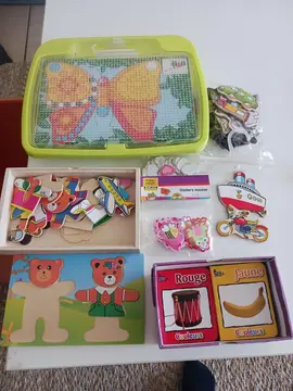 Lot de jouets