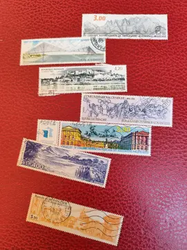 lot unique timbres Français ''longs''