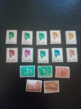 Timbres // Indonésie neufs avec gomme