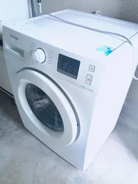 Machine à laver Samsung eco bubble wf80f5e0w4v