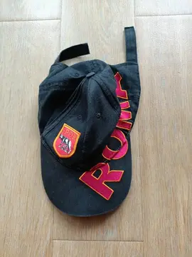 casquette noire motif ROMA Italie, taille 58, coton bon état