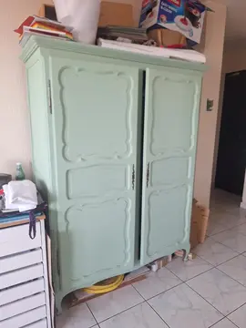 armoire en bois