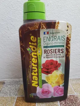 Engrais bio rosier 3