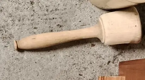 Maillet à viande ? Pillon ? en bois
