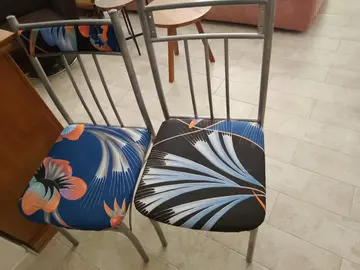 2 chaises
