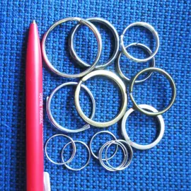 LOT PETITS ANNEAUX POUR TROUSSEAU DE CLES OU AUTRE