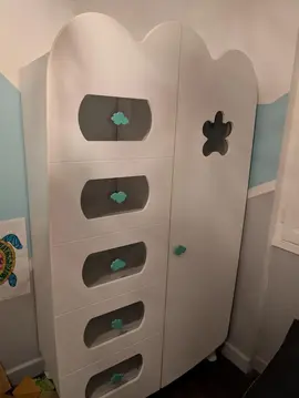 Armoire bébé