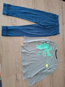 pyjama enfant 4 / 6 ans ou 110 / 116 cm