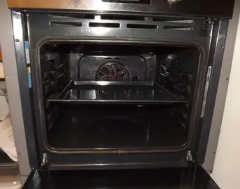 Four Indesit IFW6540P à réparer