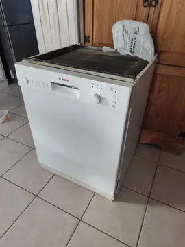 lave vaisselle HS