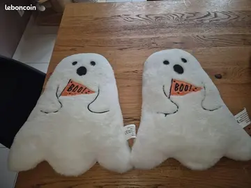 2 coussins fantômes Halloween BOO – déco enfant / maison