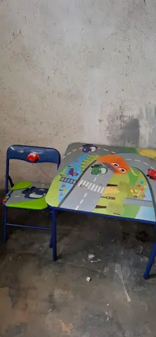 Table jeux enfant