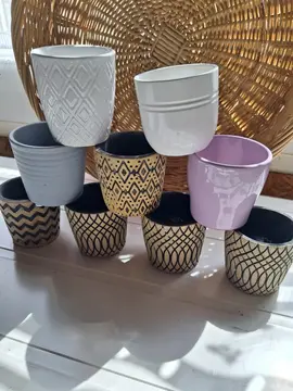 petits pots decoratifs h:7cm.