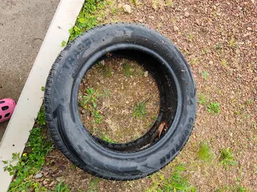 1 pneu Goodyear 205/55 R16