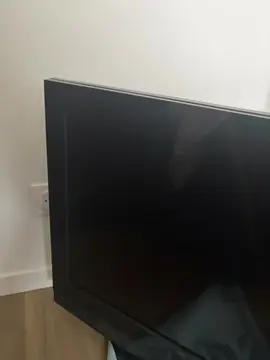 Donne télé 81cm