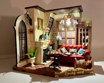 Miniature salon