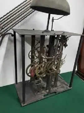 Mécanismes horloge comtoise