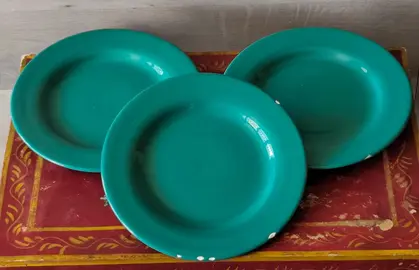 Assiettes plates
