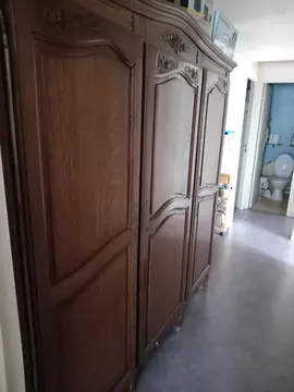 Armoire
