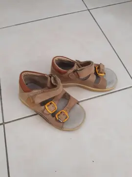sandale