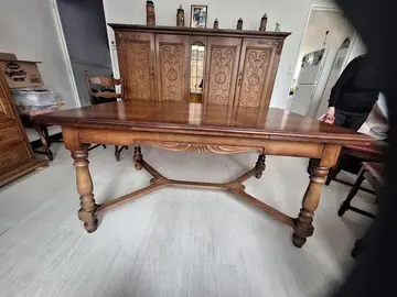 donne salle à manger buffet, table avec rallonge et 6 chaises