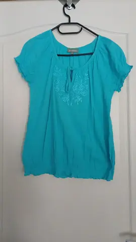 Haut bleu émeraude