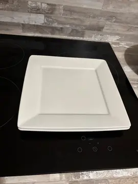 assiettes et verre