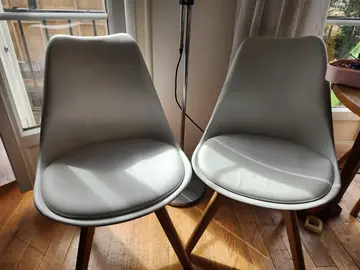 2 Chaises blanches Sacha