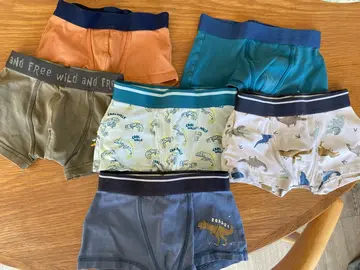 Lot caleçons garçons 4-5 ans
